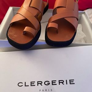 Clergerie Shoes NWT SIZE 39